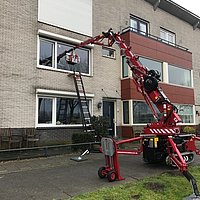 Compactkraan met glaszuiger